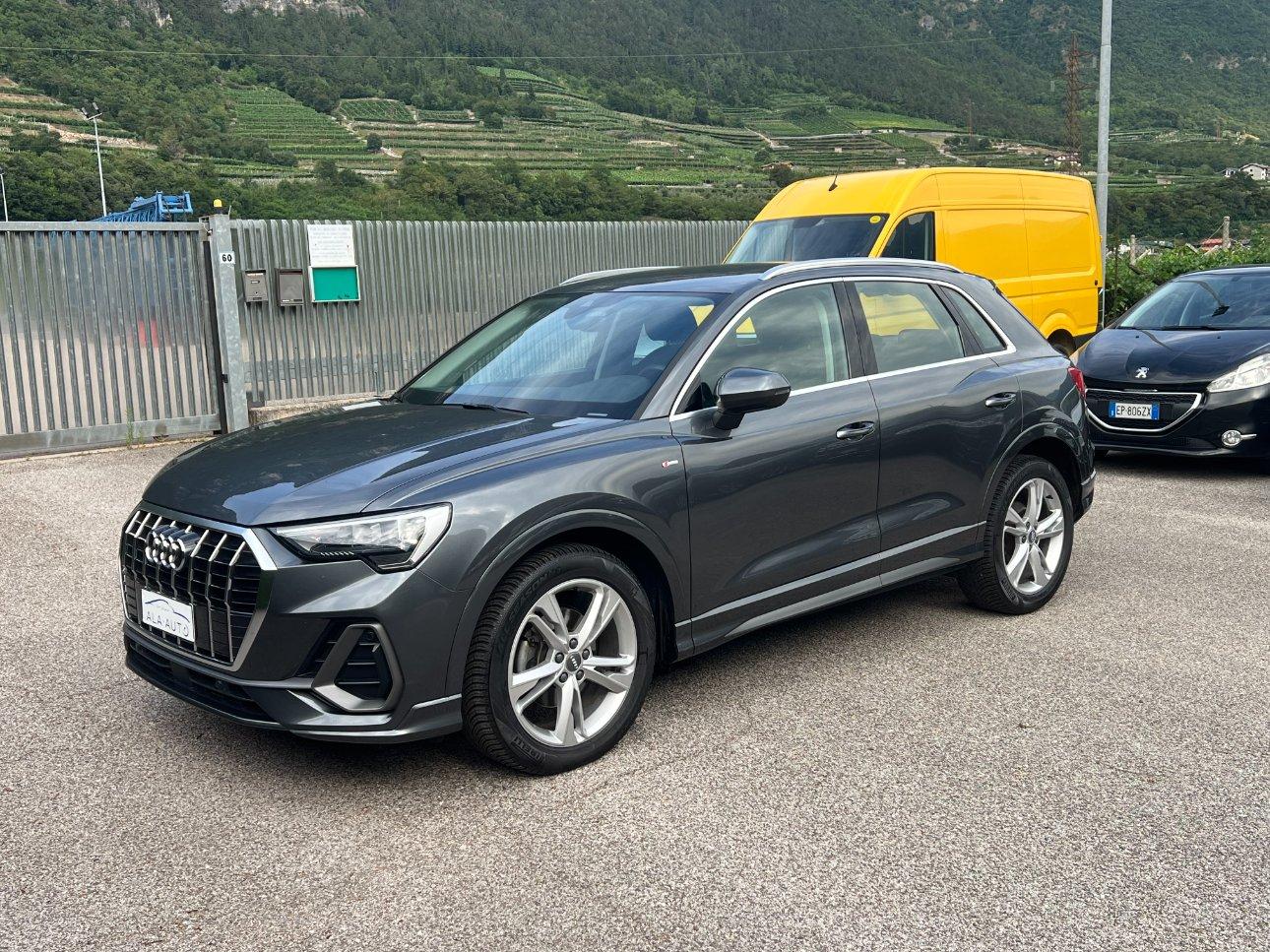 Audi Q3 35 2.0 tdi s-tronic